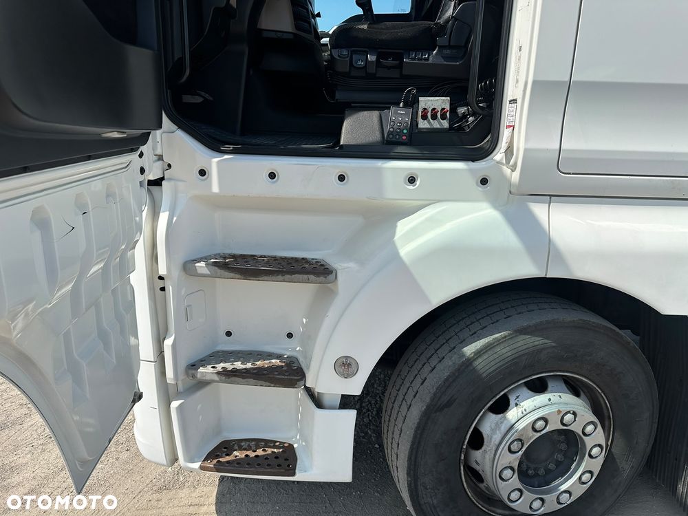 MAN TGX - 16