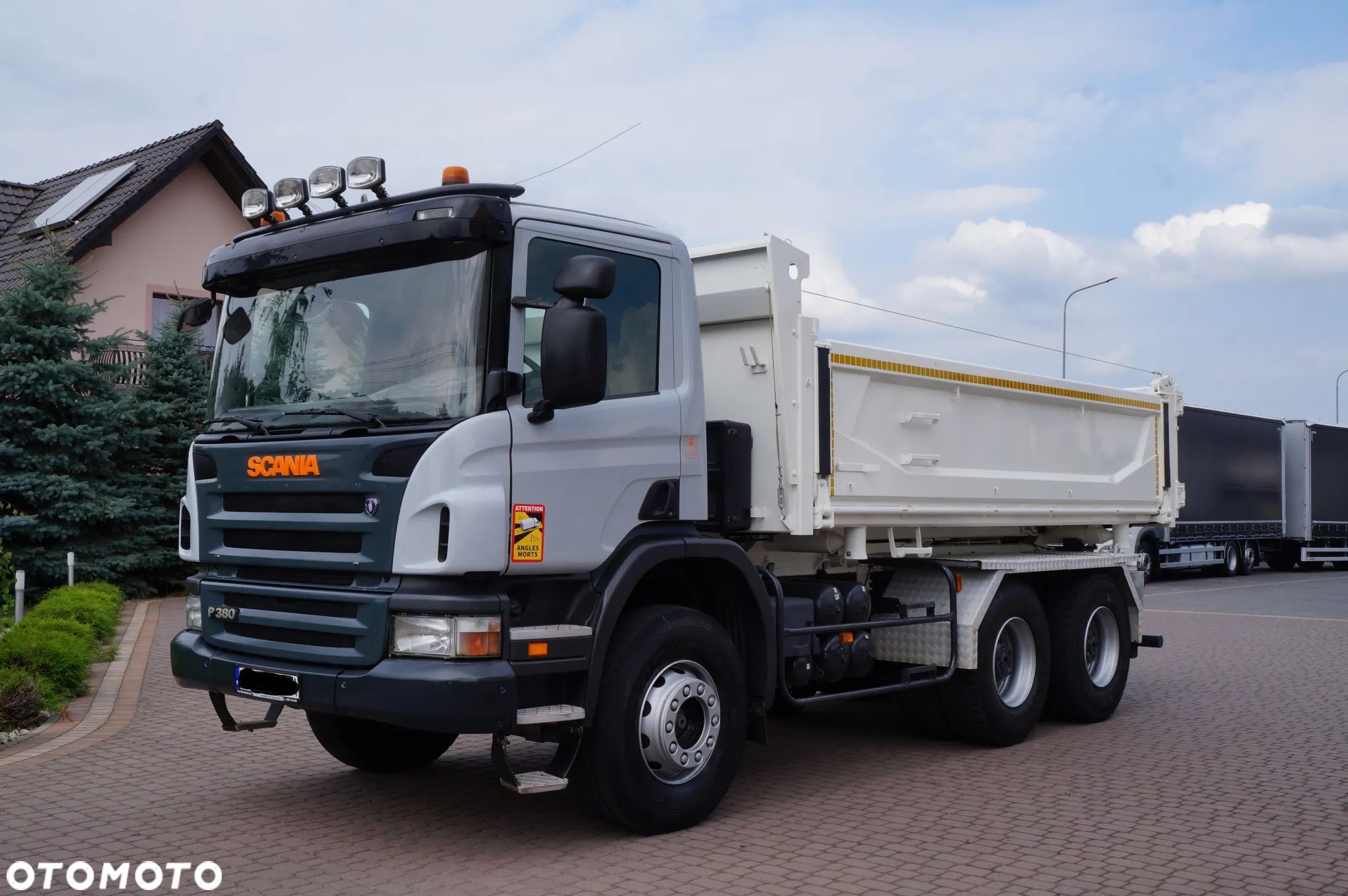 Scania P 380 6x4 MANUAL WYWROTKA 2- STRONNA HYDROBURTA BORDMATIC P420 - 1
