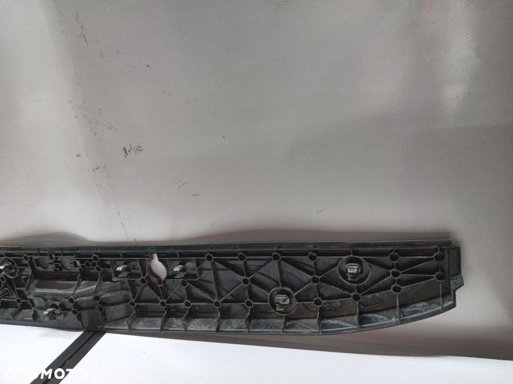 OSŁONA POD DRZWI TYŁ TYLNA MERCEDES SPRINTER A9106862600 - 6