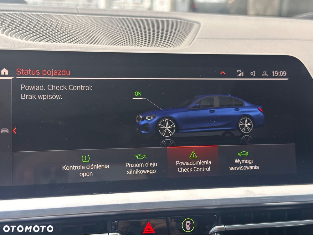BMW Seria 3 330i xDrive M Sport - 29