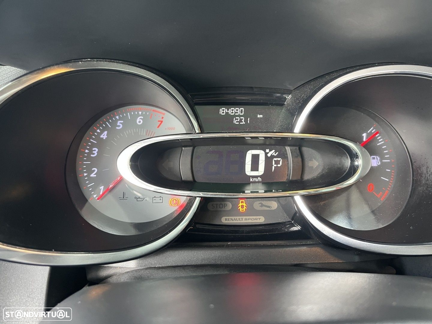 Renault Clio 1.6 T RS EDC - 16