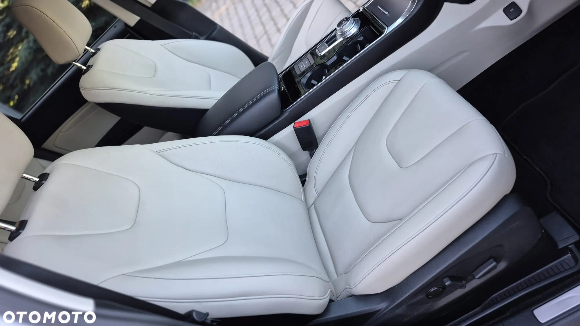 Ford Edge - 15