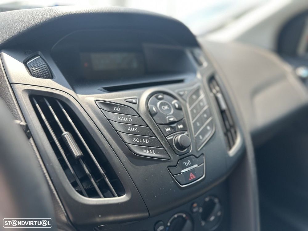 Ford Focus SW 1.0 EcoBoost S&S TREND - 16