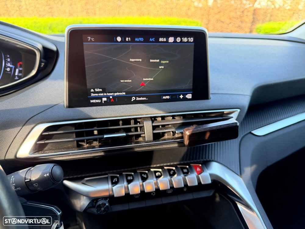 Peugeot 3008 1.2 PureTech Allure - 7