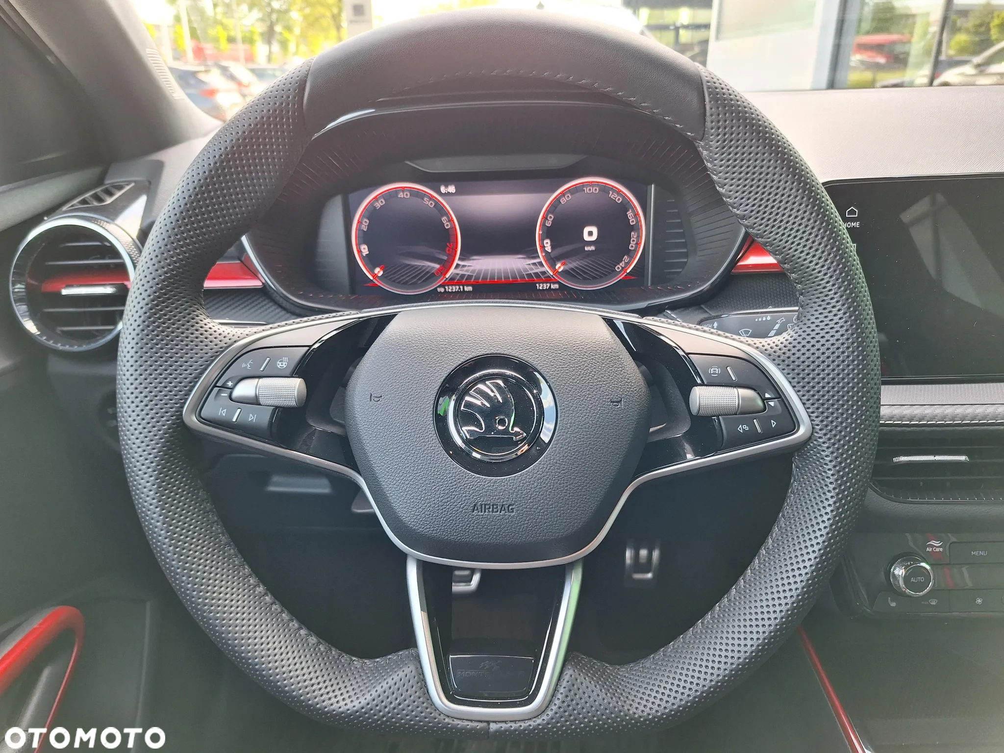 Skoda Fabia 1.0 TSI Monte Carlo - 13