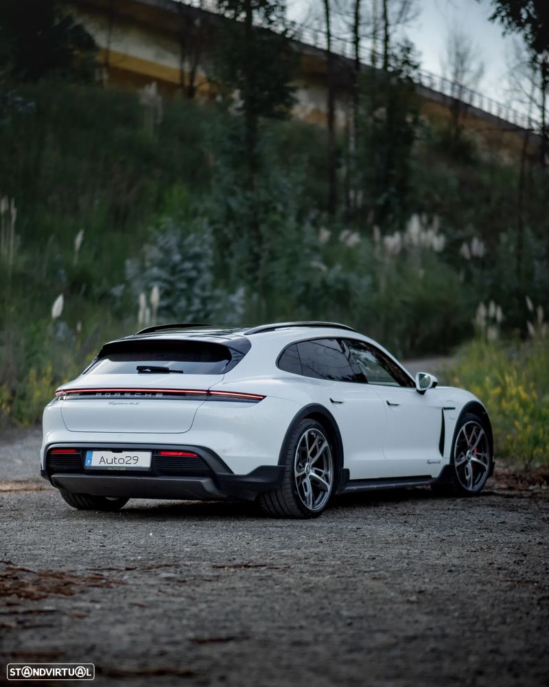 Porsche Taycan Cross Turismo 4S Sport bateria Performance Plus - 2