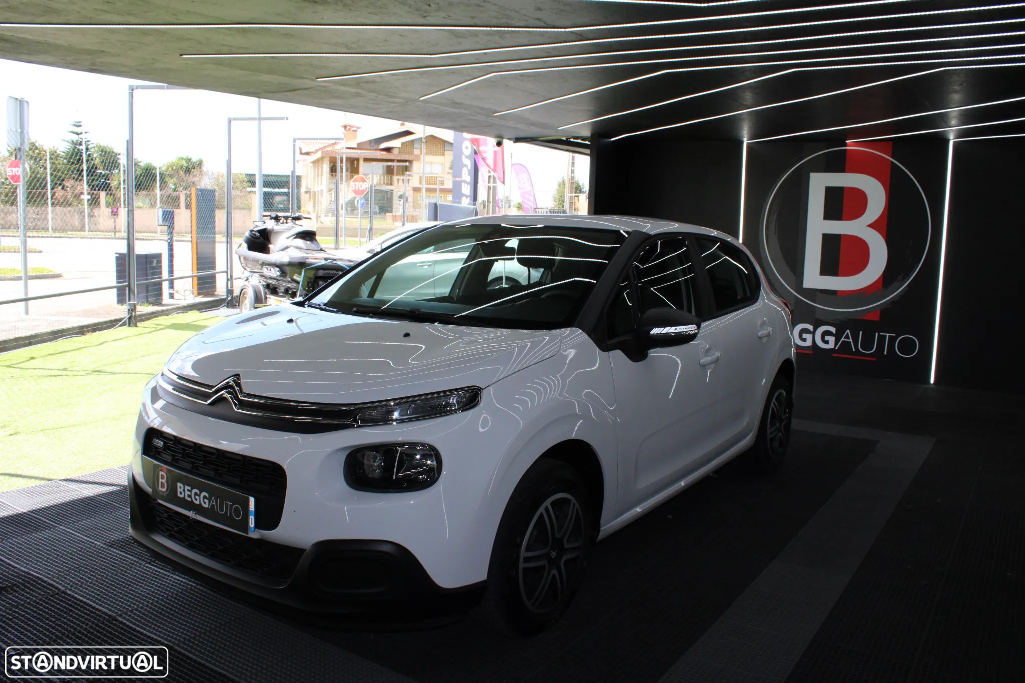 Citroën C3 1.2 PureTech Feel - 1