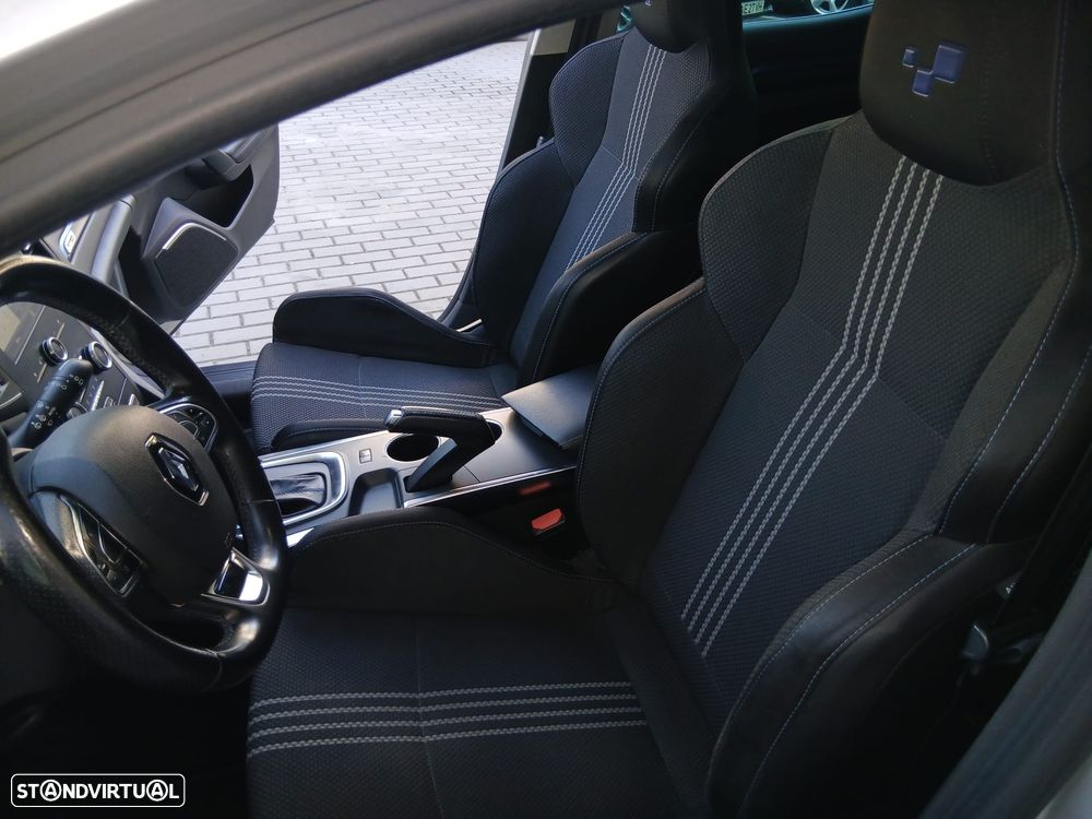 Renault Mégane 1.5 dCi GT Line EDC - 20