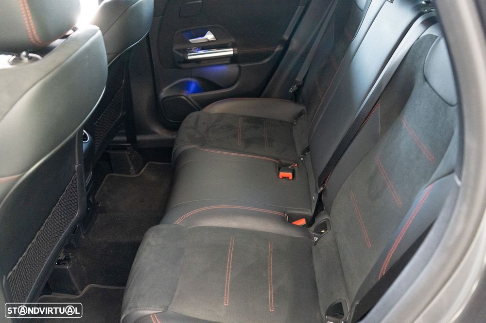 Mercedes-Benz GLA 250 e 8G-DCT AMG Line - 11