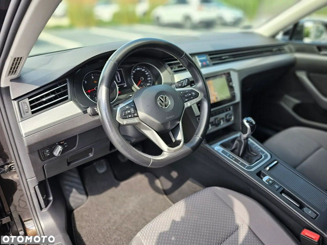 Volkswagen Passat - 18