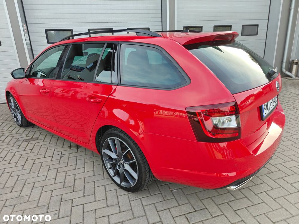 Skoda Octavia 2.0 TDI 4x4 DSG RS - 10