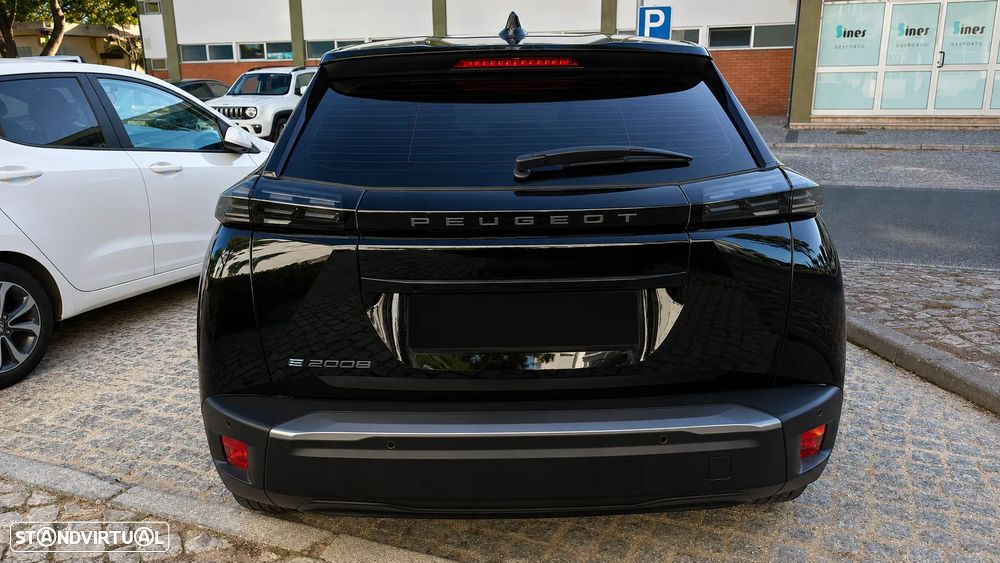 Peugeot e-2008 54 kWh Active - 3