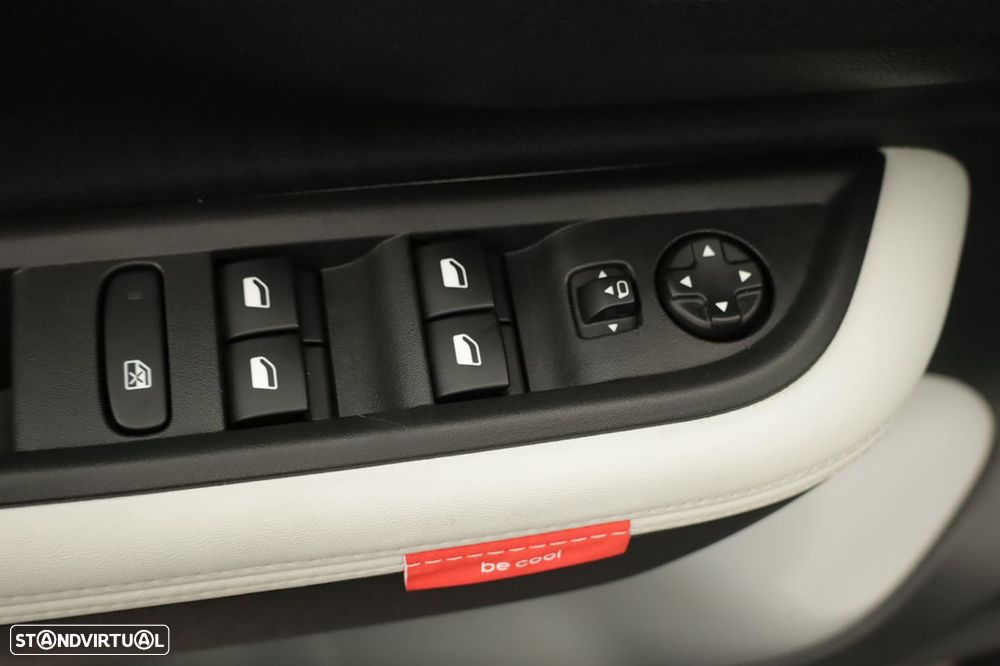 Citroën e-C3 44 kWh Autonomia Conforto Max - 21