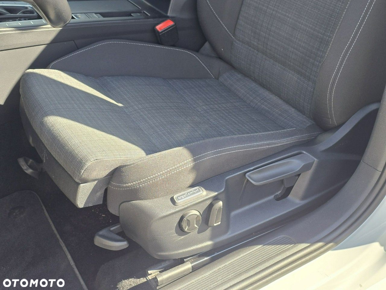 Volkswagen Passat - 17