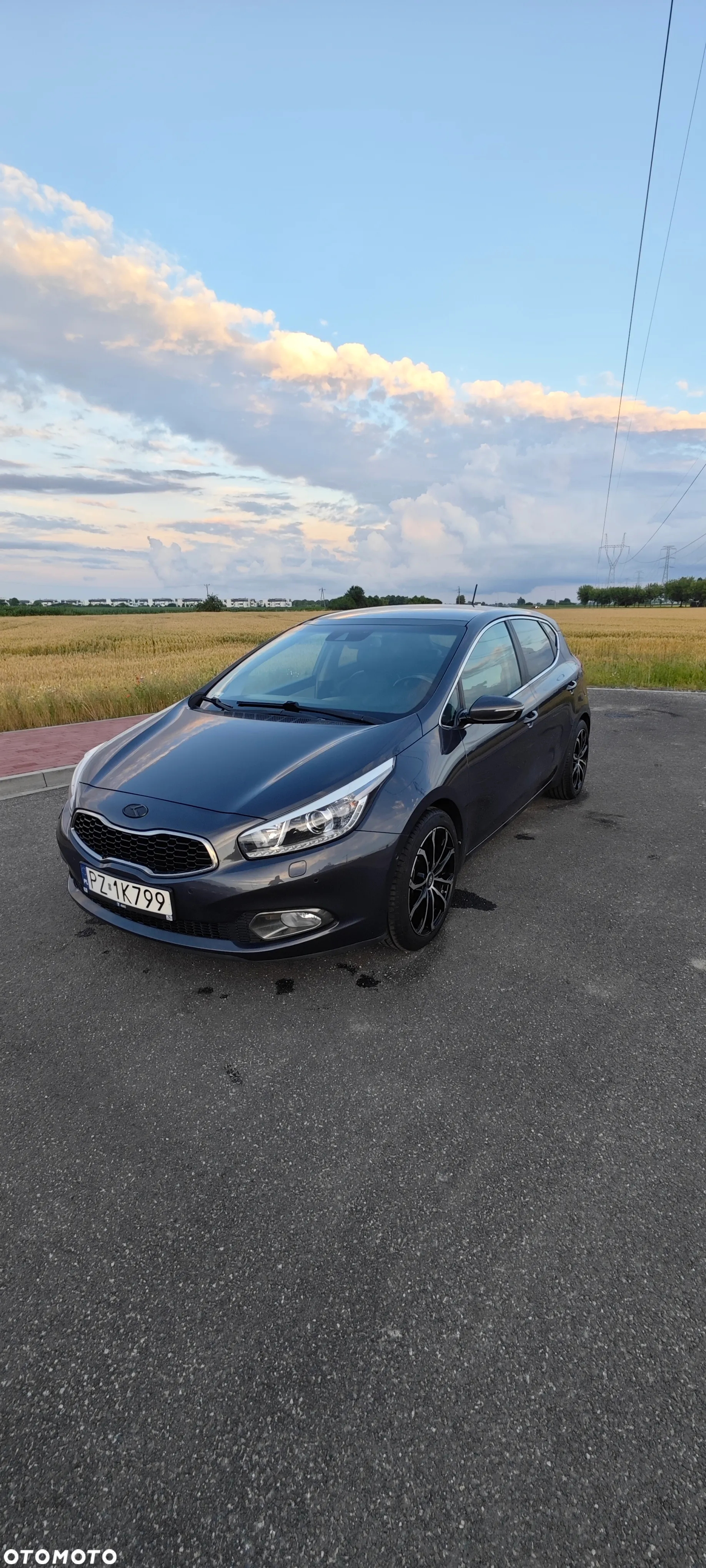 Kia Ceed - 23