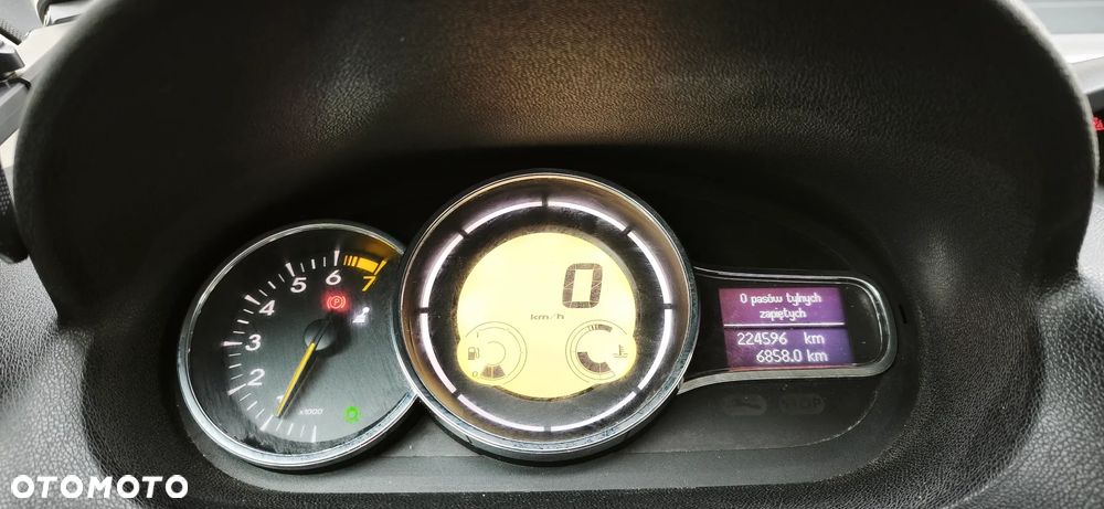 Renault Megane 1.6 16V Luxe Privilege - 39