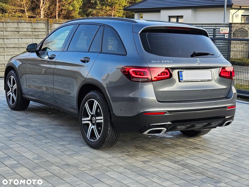 Mercedes-Benz GLC 220 d 4-Matic - 40
