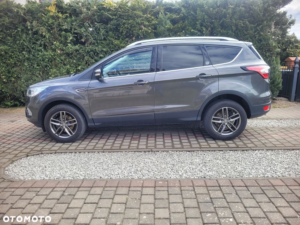 Ford Kuga 1.5 EcoBoost 2x4 Cool & Connect - 18