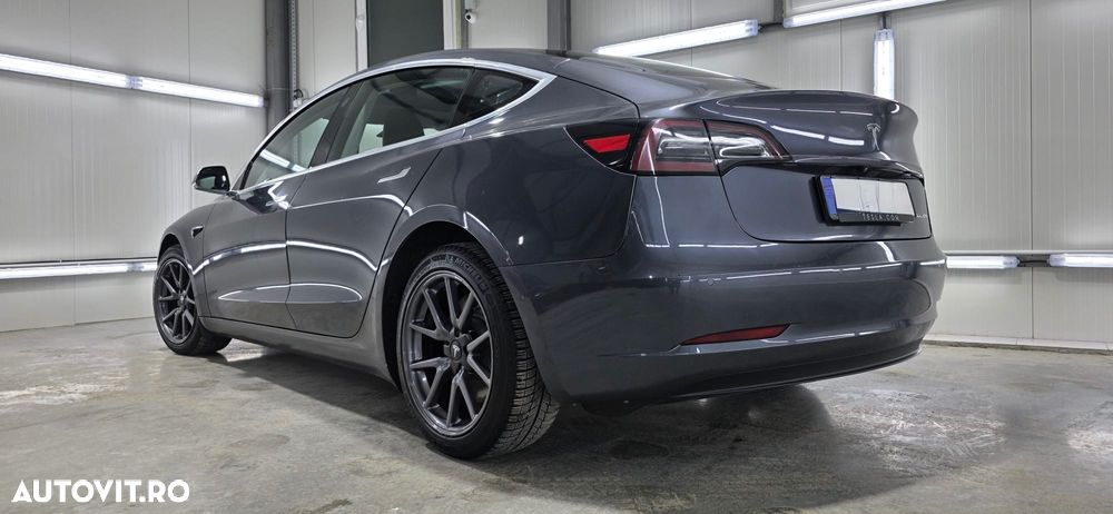 Tesla Model 3 Allradantrieb Dual Motor Performance - 12