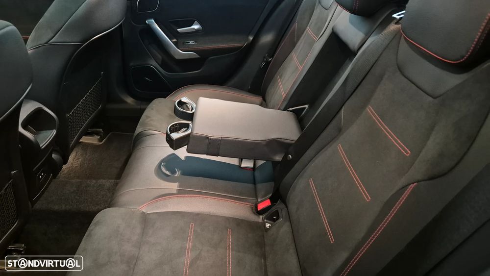Mercedes-Benz A 250 Limousine e 8G-DCT AMG Line Advanced Plus - 12