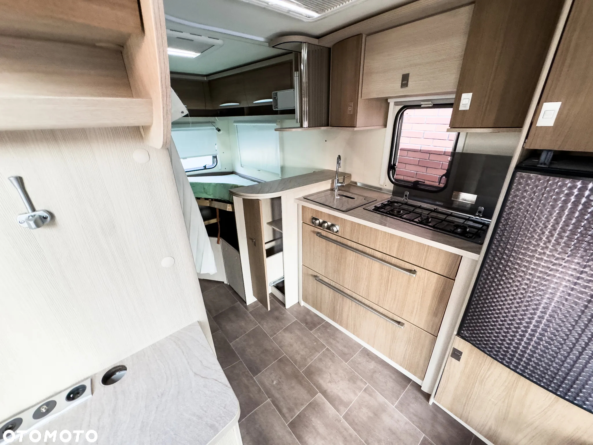 Burstner AVERSO 465 TSF - 8