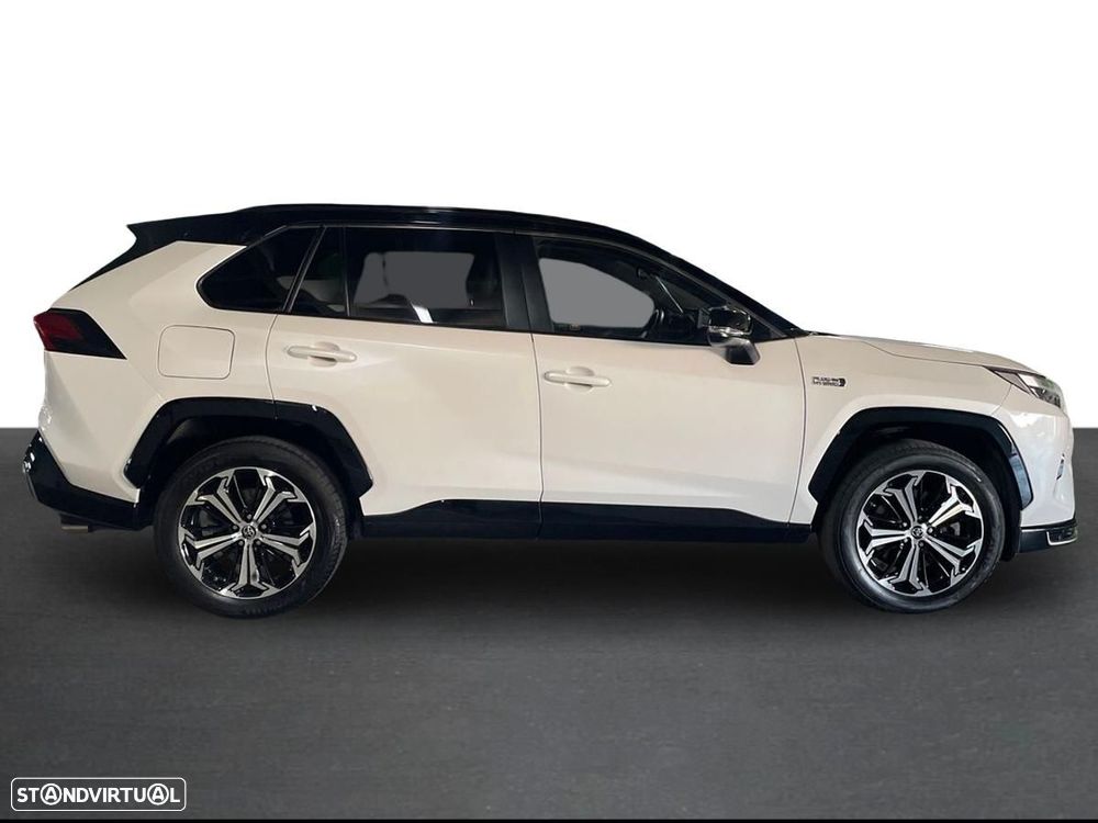 Toyota RAV4 - 23