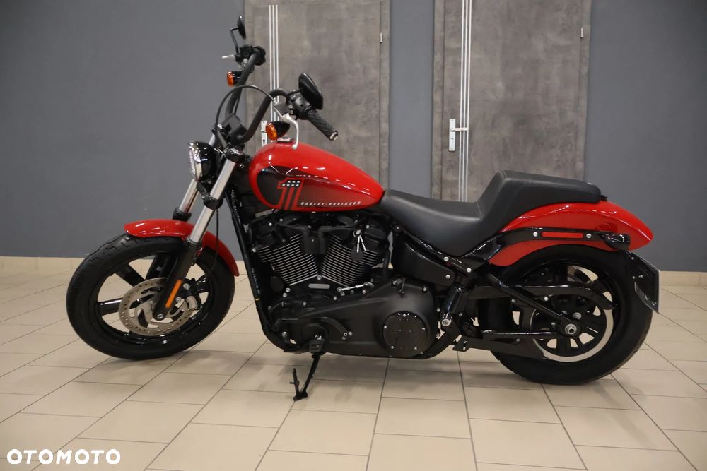Harley-Davidson Dyna Street Bob - 6