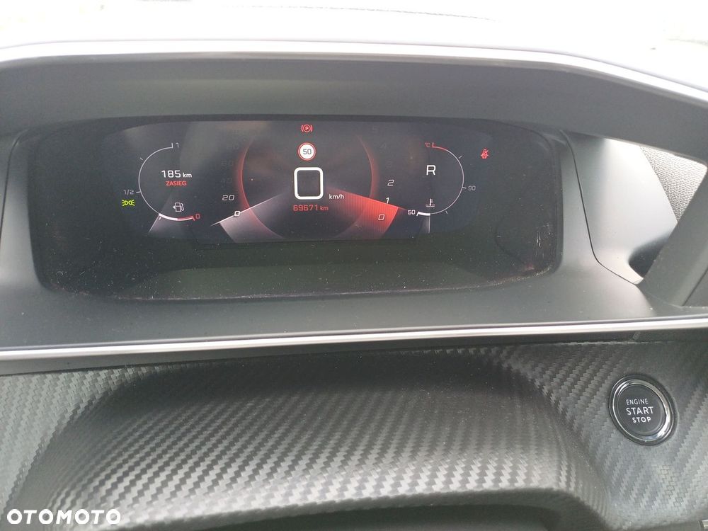 Peugeot 2008 1.2 PureTech Allure Pack S&S EAT8 - 34