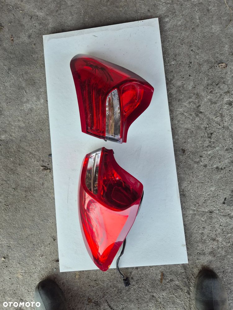 TYLNA LAMPA LEWA PRAWA CITROEN DS5 - 1