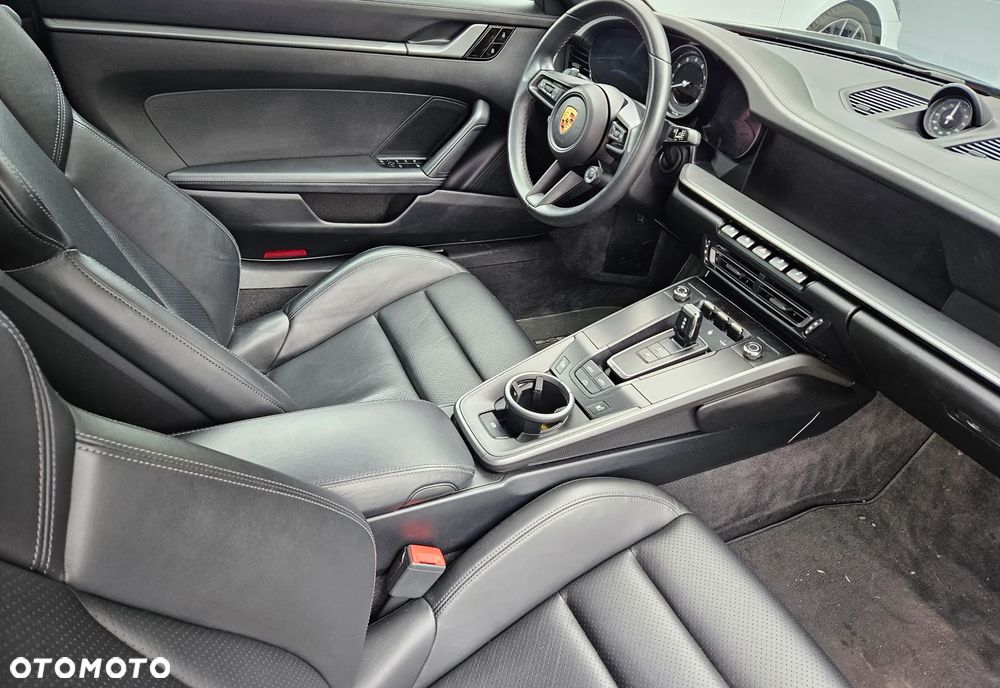 Porsche 911 - 18