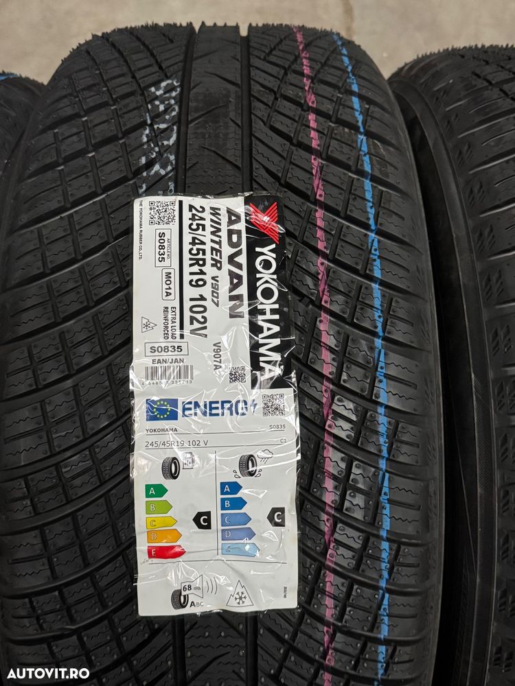 Vând set anvelope 245/45/19-275/40/19 Yokohama de iarnă MO1 noi - 2