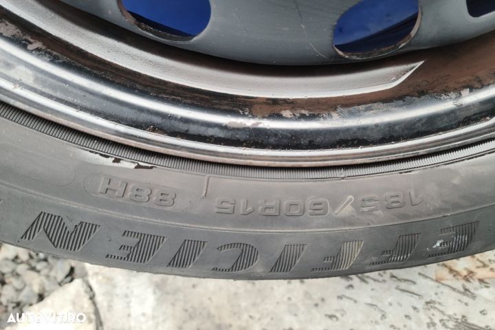 Jante tabla cu anvelope 15 - set 6C0601027B 6C0601027C 6JX15H2 ET 38 - 5