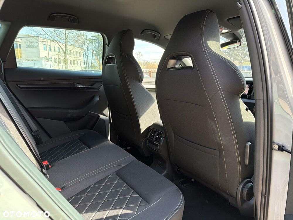 Skoda Karoq 1.5 TSI ACT Sportline DSG - 19