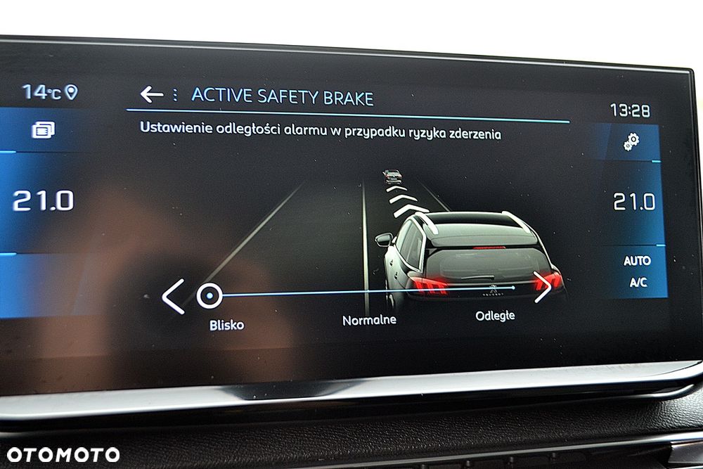 Peugeot 5008 BlueHDi 180 EAT8 Allure - 28