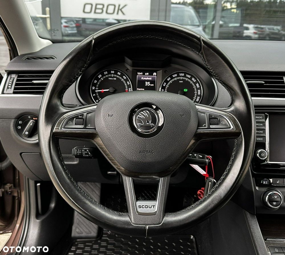 Skoda Octavia 2.0 TDI 4x4 DSG Scout - 22