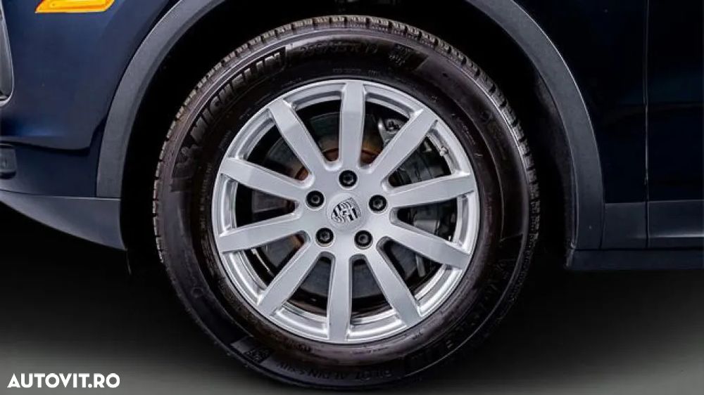 Porsche Cayenne S - 18