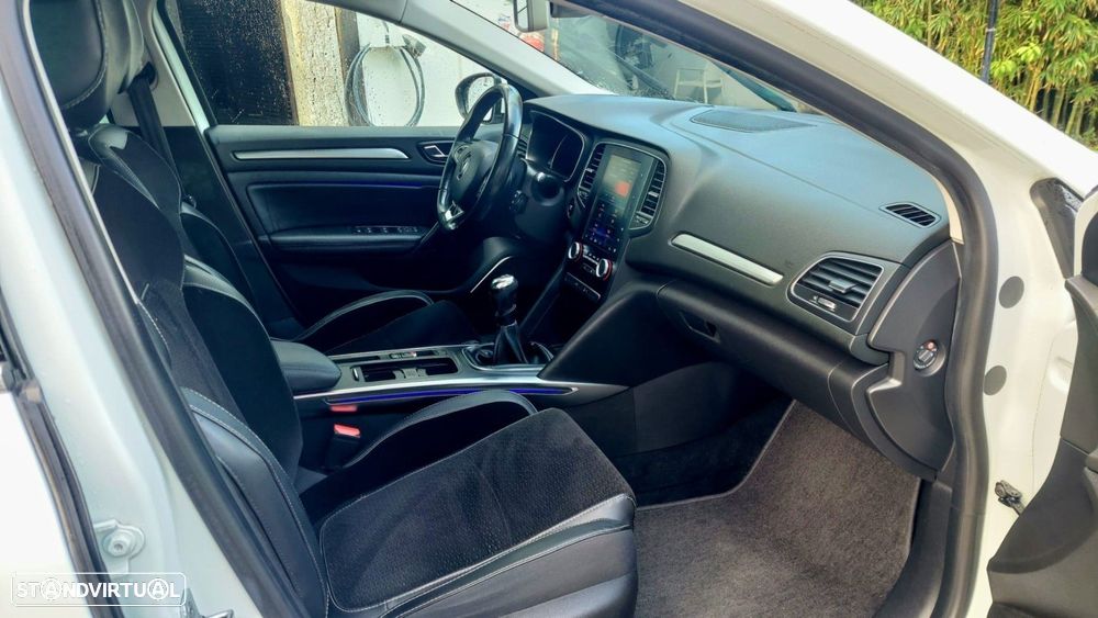 Renault Mégane 1.6 dCi Intens - 9