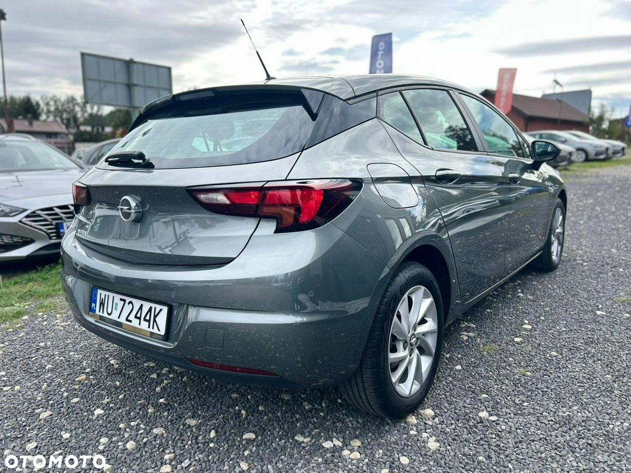 Opel Astra V 1.2 T Business Elegance S&S - 9