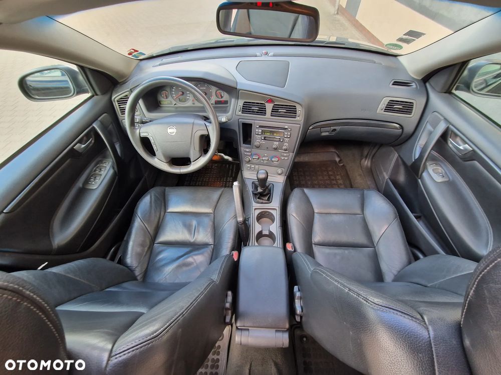 Volvo V70 D5 - 6