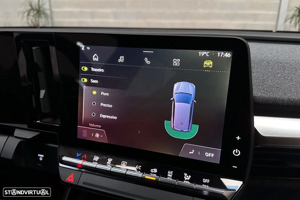 Renault Mégane E-Tech EV60 220hp optimum charge Equilibre - 24