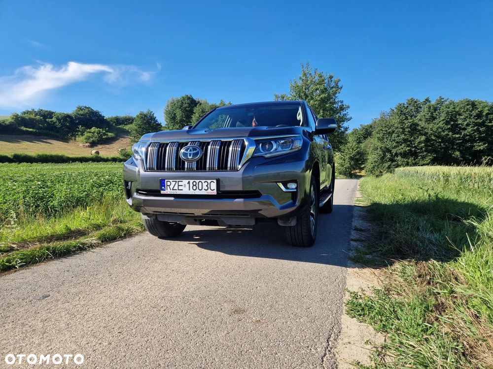 Toyota Land Cruiser LC 2.8 D-4D Prestige - 23