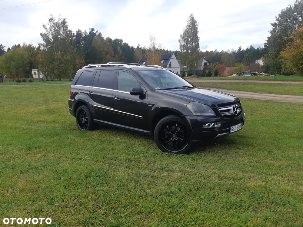 Mercedes-Benz GL - 4