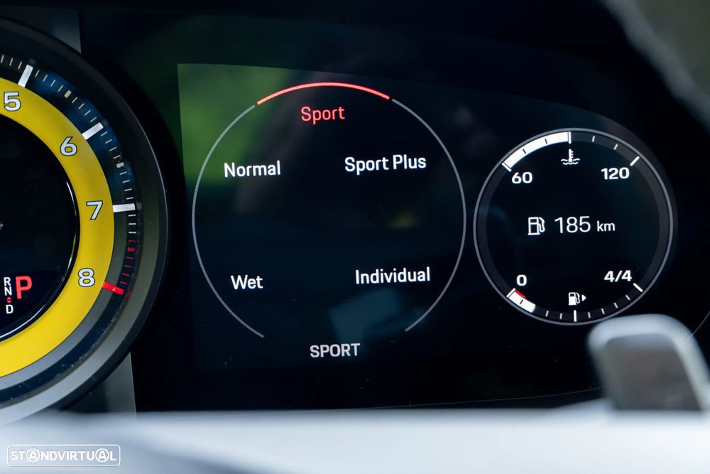 Porsche 911 (992) Carrera GTS PDK - 14