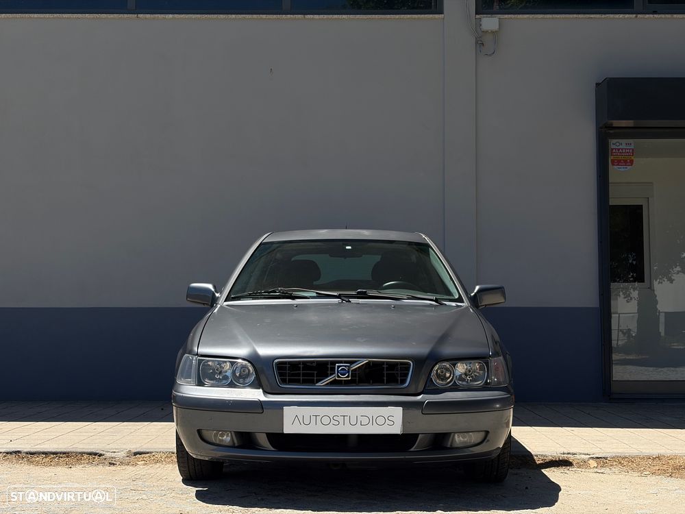 Volvo V40 1.6 Base - 12