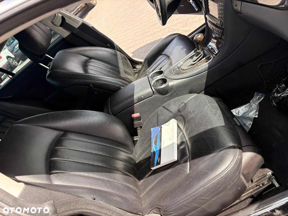 Mercedes-Benz CLS - 33