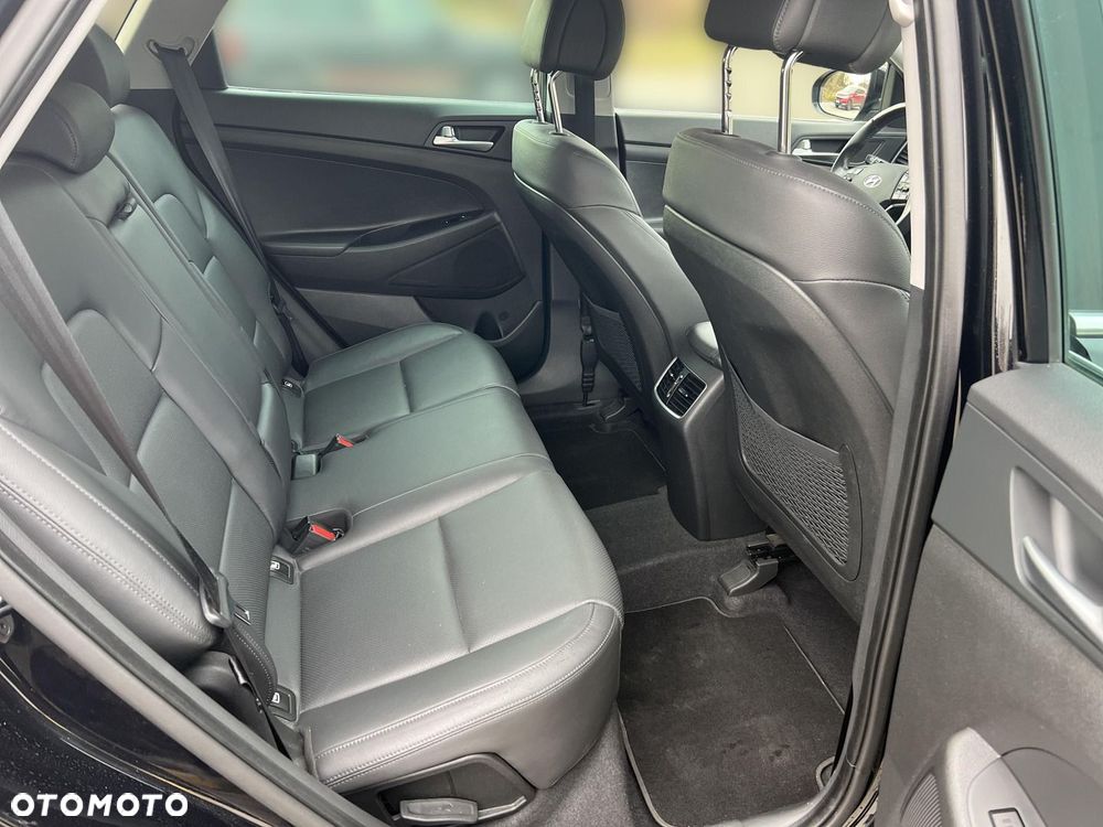 Hyundai Tucson 1.7 CRDI BlueDrive Classic 2WD - 16