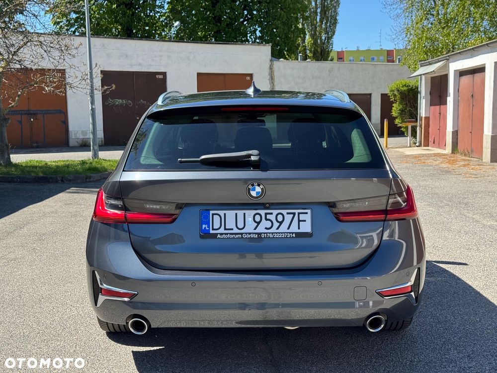 BMW Seria 3 320d Luxury Line - 39