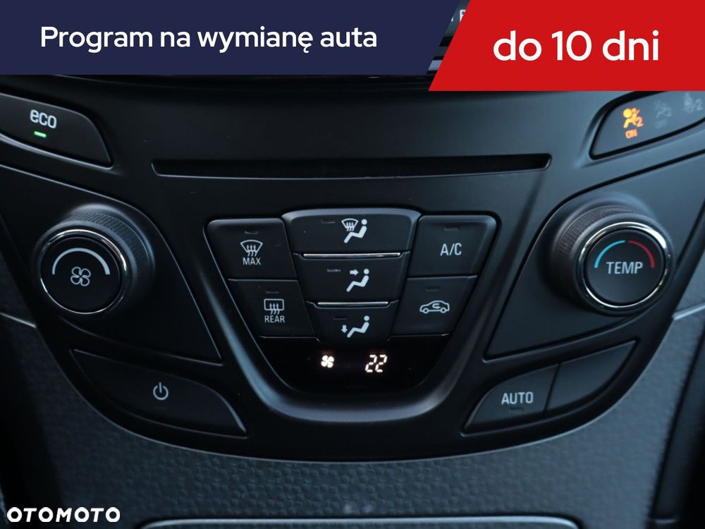 Opel Insignia - 15