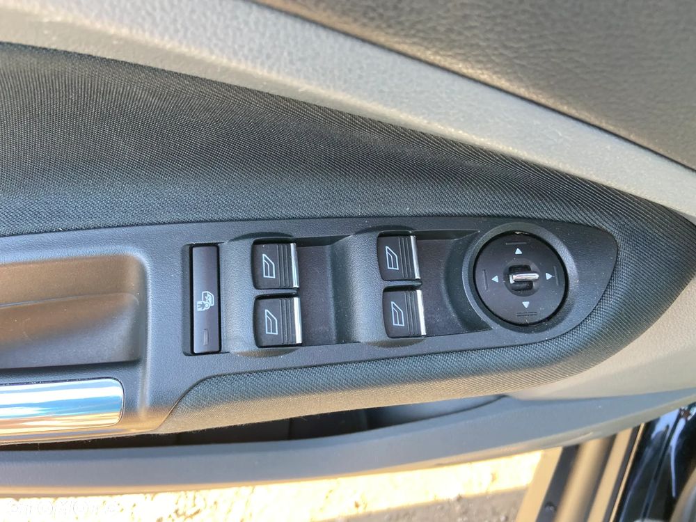 Ford C-MAX - 22