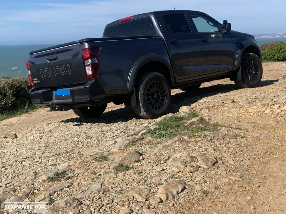 Isuzu D-Max 1.9 Ddi CD 4WD LS Auto - 3